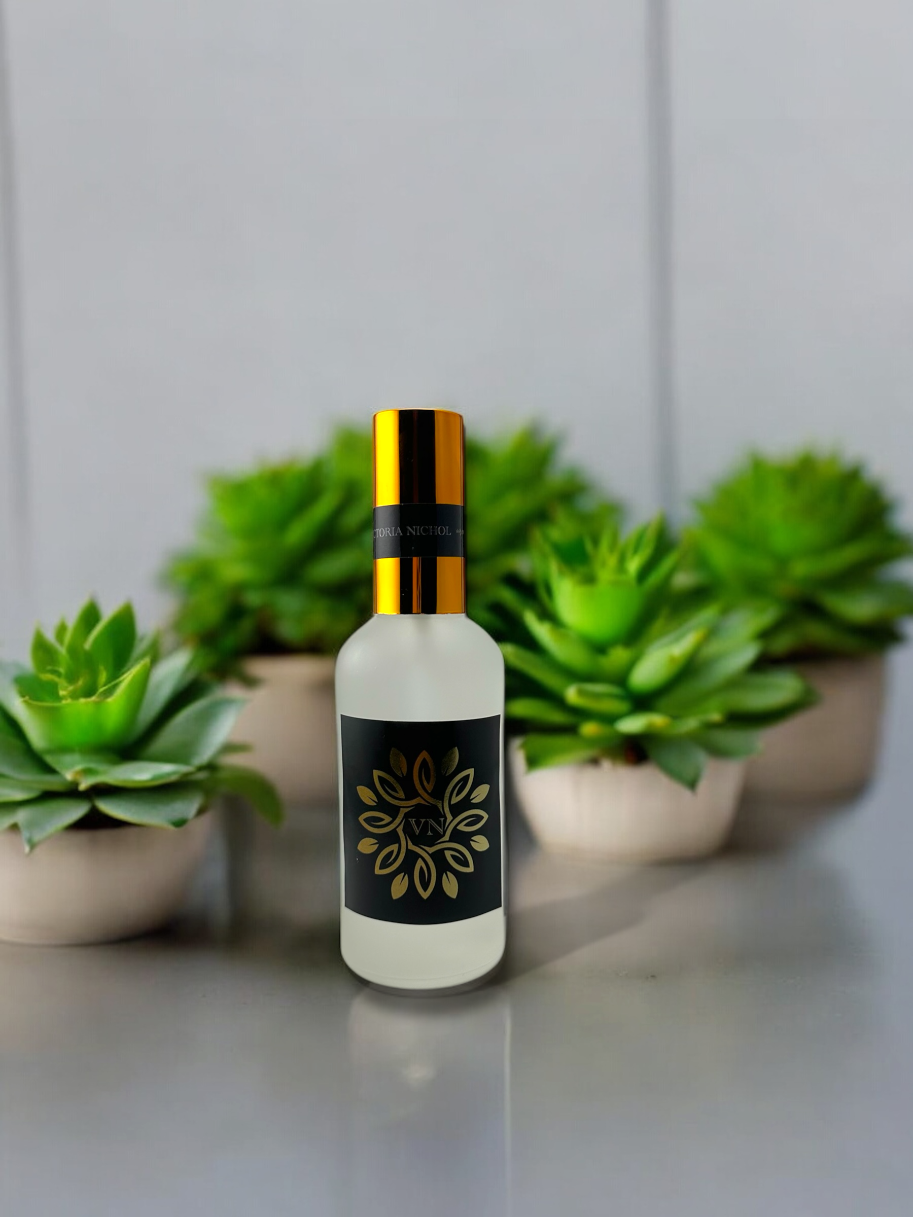 Essential Aromatic Spray
